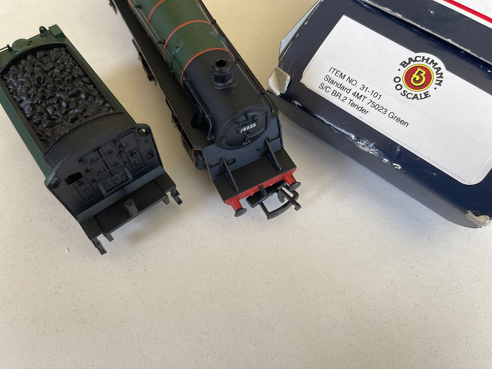 Thumbnail: 31-101 CLASS 4 4-6-0 BR GREEN LOCO 75069