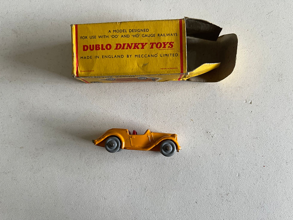 Thumbnail: DINKY DUBLO 062 SINGER ROADSTER