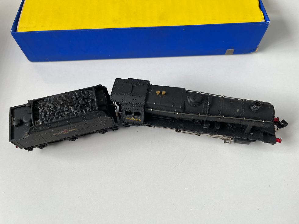 Thumbnail: 3224 2-8-0 8F GOODS LOCOMOTIVE 48094 & TENDER