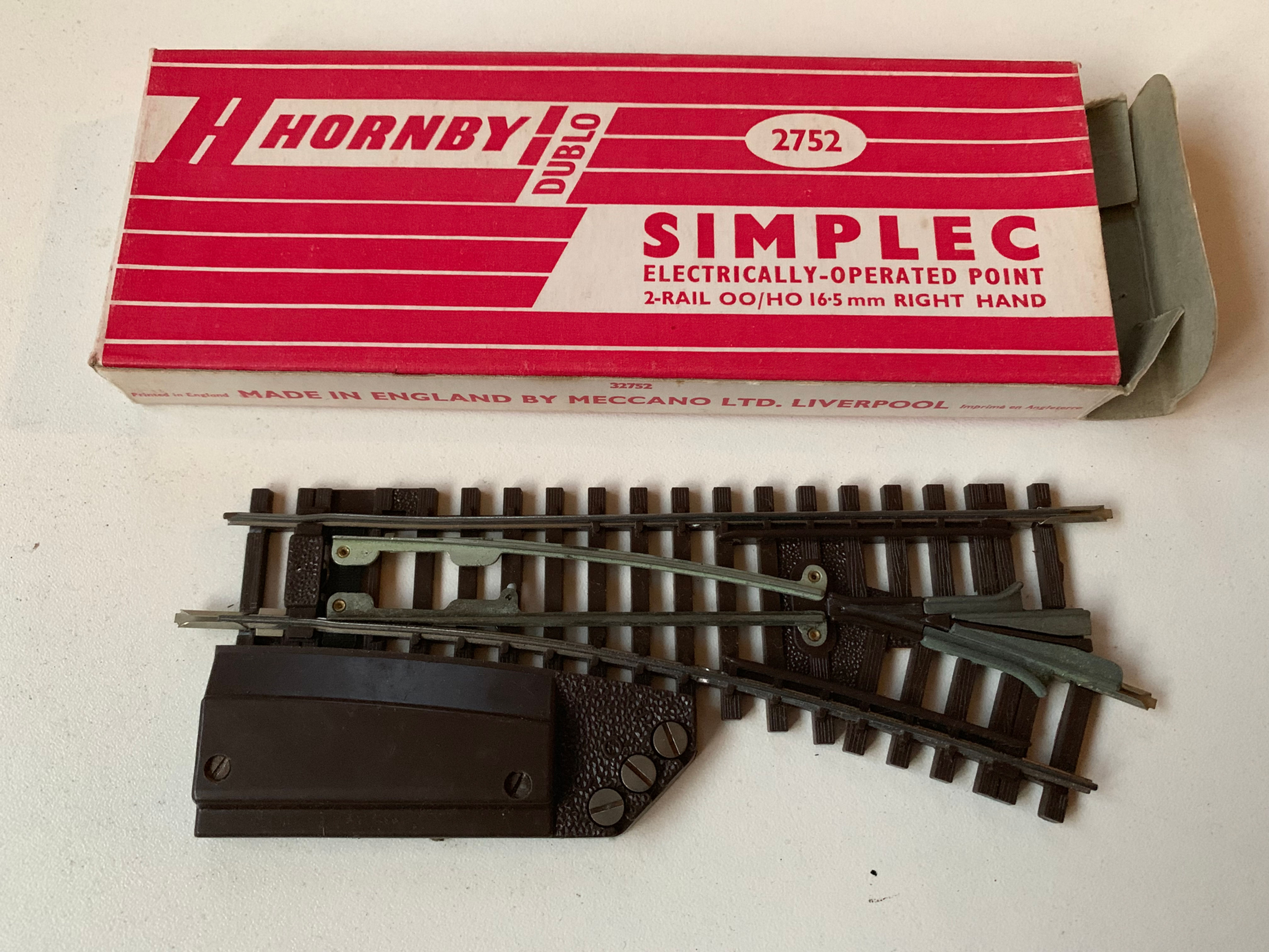 2752 SIMPLEC ELECTRICALLY OPERATED RIGHT HAND POINT - BOXED