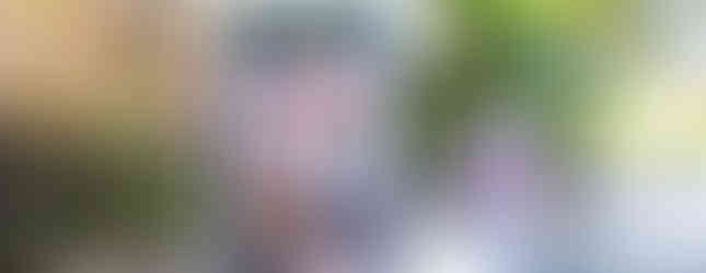 Digital Bus shelters OOH advertising in NYC for Purely Elizabeth by PJX Media OOH Experts