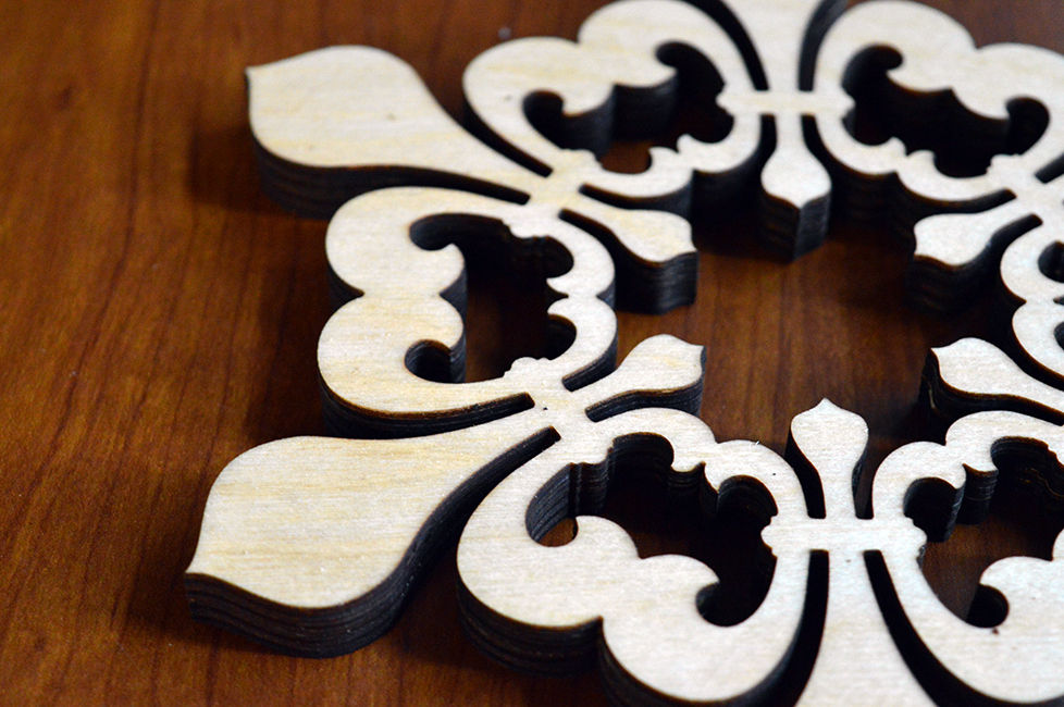 Thumbnail: Fleur-de-lis trivet