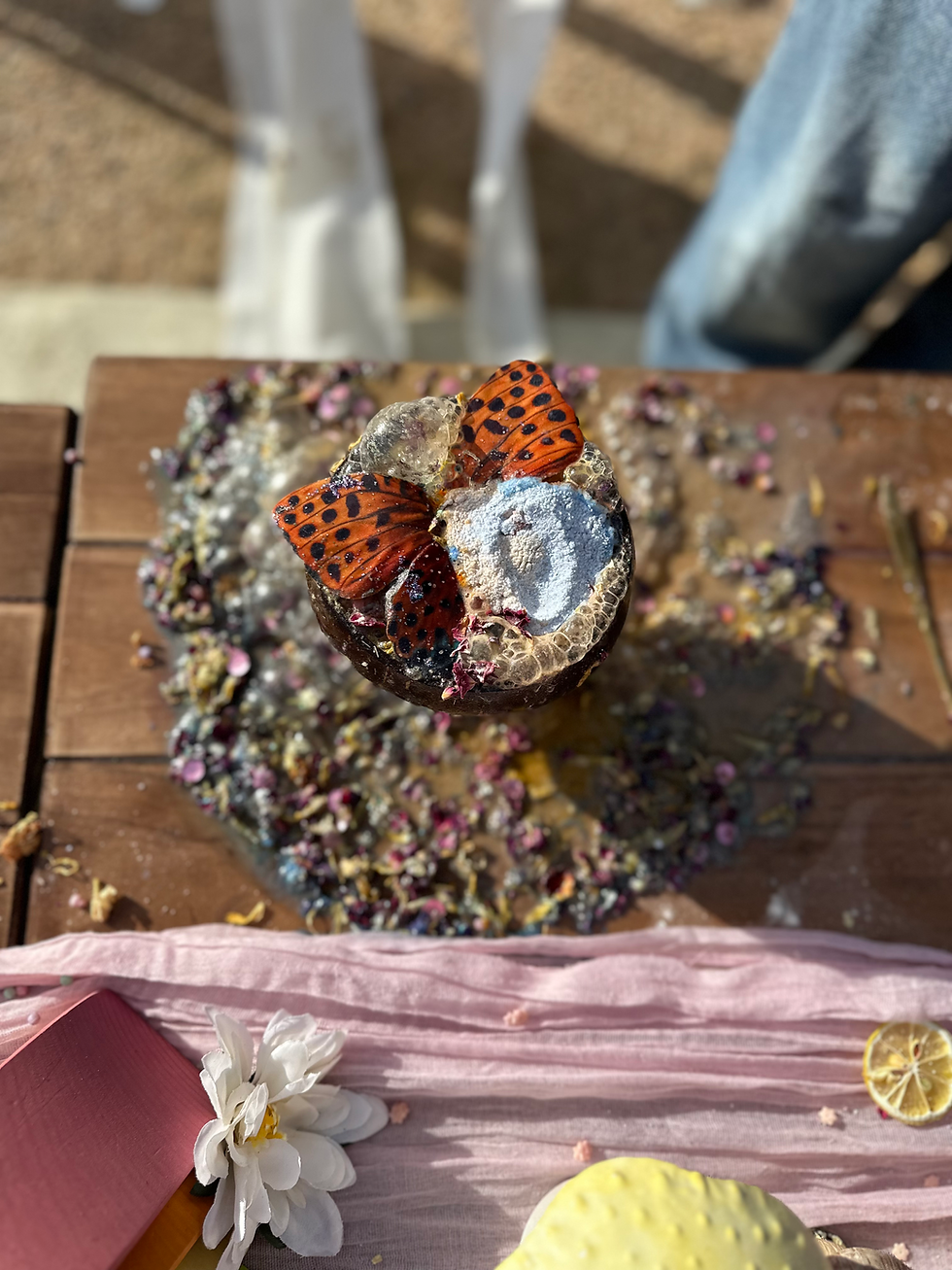 Kids creating colorful potions at a party in Melbourne