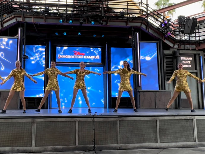 SDS Disney 2022 In the Mood_edited.jpg