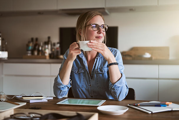 White Woman Work Happily with Sleepday Relaxing Energy Bracelet