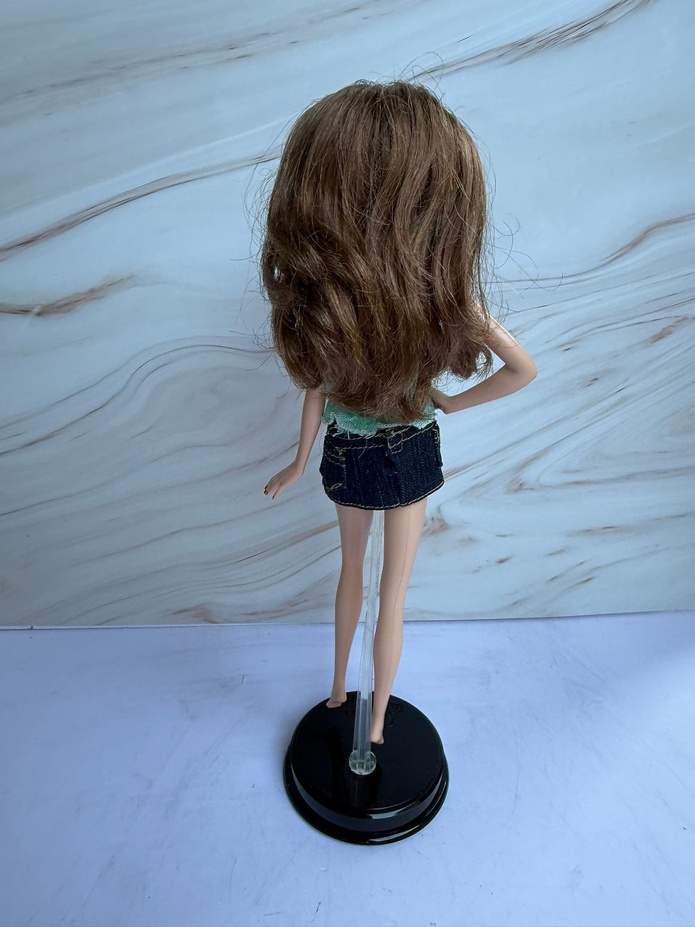 Thumbnail: 2014 Holiday Barbie, Brunetted - Pre owned