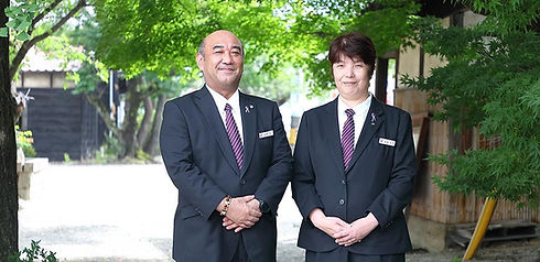 代表夫婦