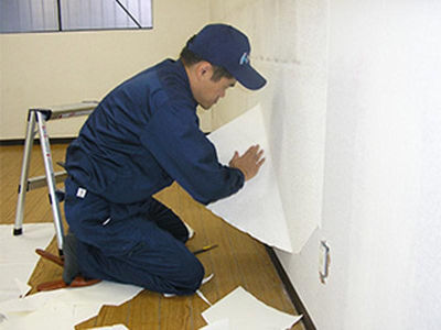 張替え作業