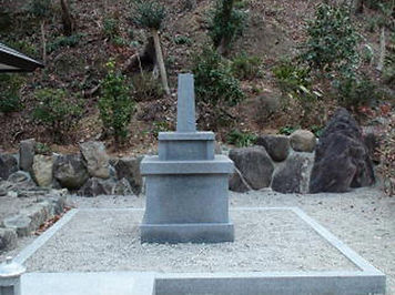 供養塔