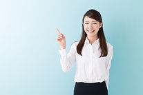 スーツ女性