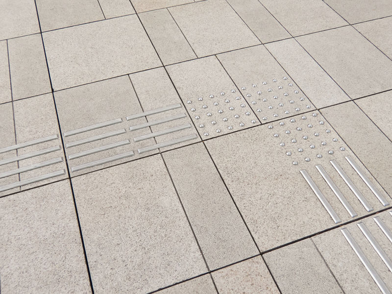 点字ブロック