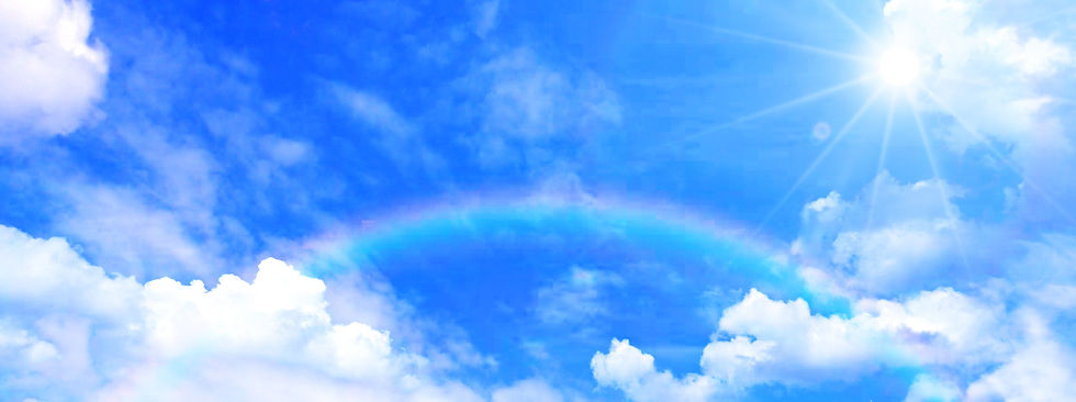 青空と雲と太陽と虹