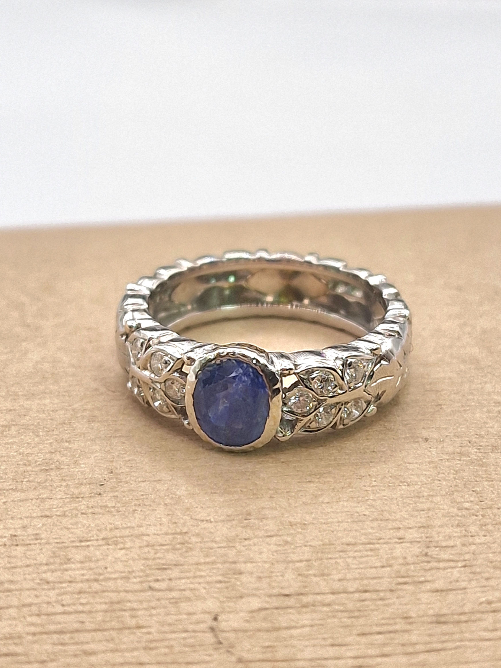 Anello Solitario Zaffiro