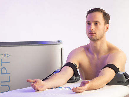 Emsculpt_Neo_PIC_Male-Arms_0836_ENUS100.jpg
