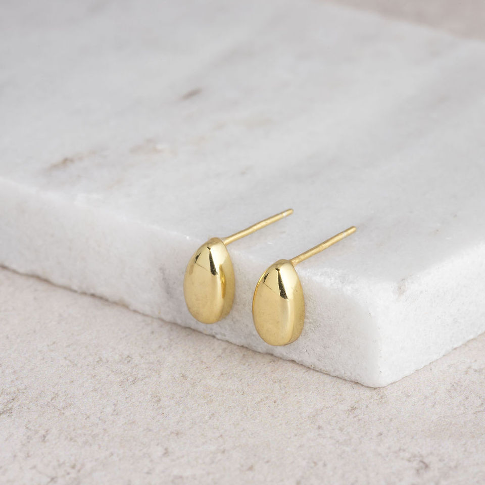 Small waterdrop stud earrings
