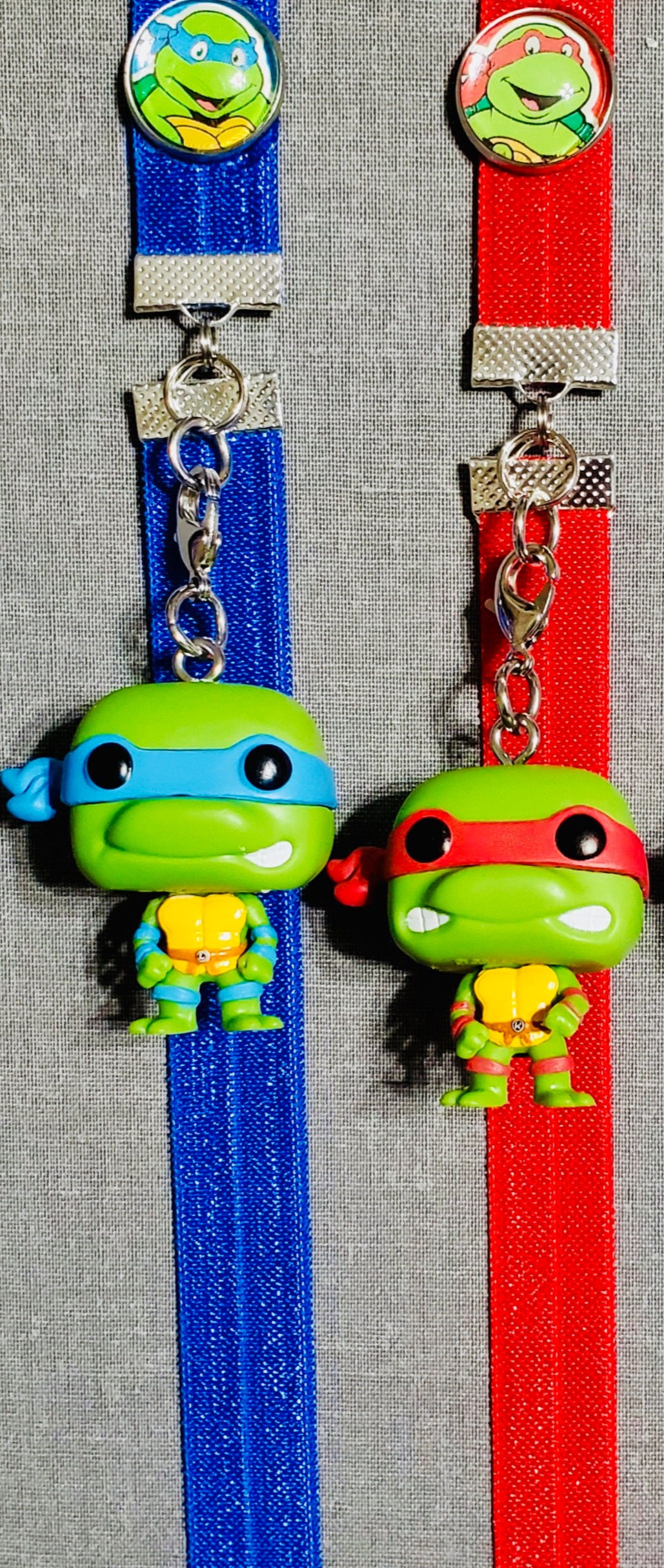 Leonardo And Raphael (Teenage Mutant Ninja Turtles) WrapAround Bookmarks