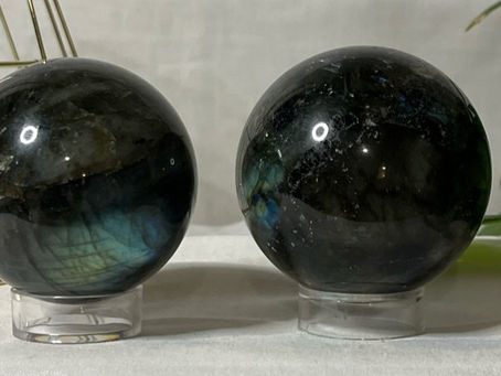 Labradorite-the total transformation stone