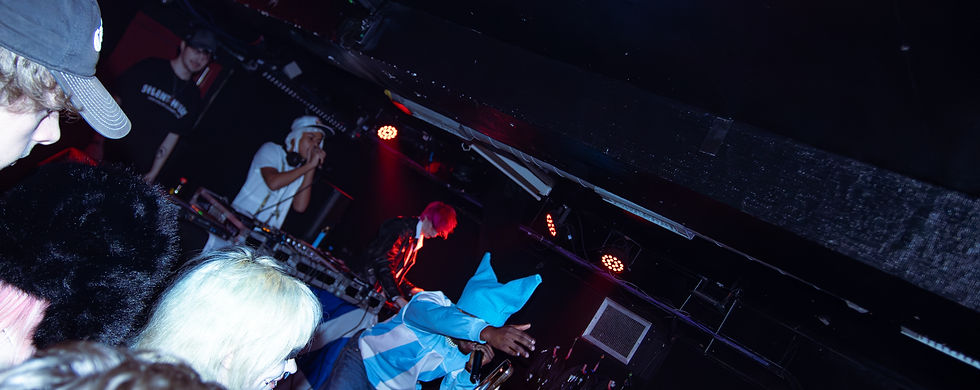 placeholder-header-photo.png