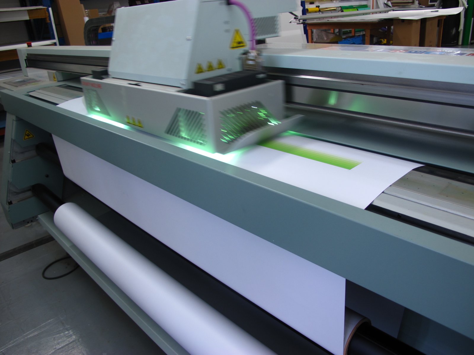 WIde Format Roll to Roll Printing