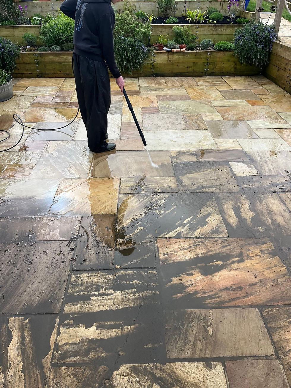 A Community Behind Every Clean Driveway, Oscar Hits £1,731