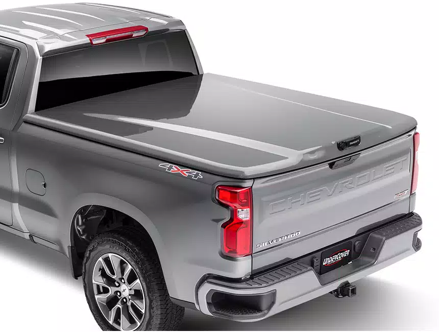 undercover-elite-lx-tonneau-cover.webp
