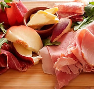 Planchette salaison_edited.jpg