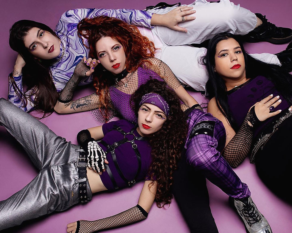 Dia Mundial do Rock: despertando com a Violett