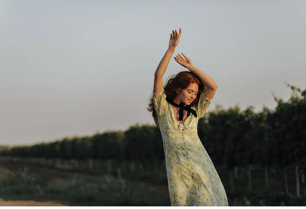 Da menina que sonha à mulher que se ama: uma jornada de autodescoberta