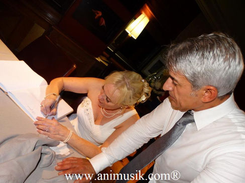 Mariage de Christine & Laurent
Hôtel Restaurant BAUD
Samedi 14-10-2017
Sous un beau soleil d’aut