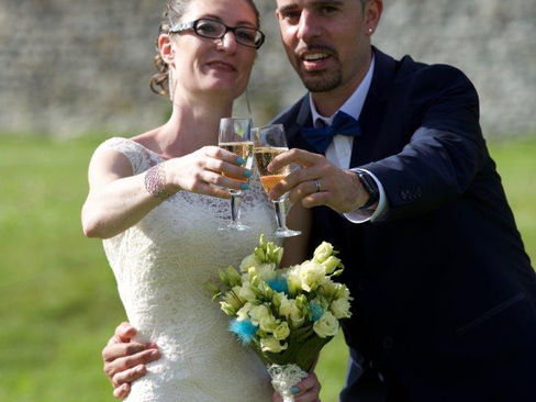Mariage d'Audrey & Damien
SDF de TANINGES
Samedi 15 Juillet 2017
Couple au TOP!
www.animatio