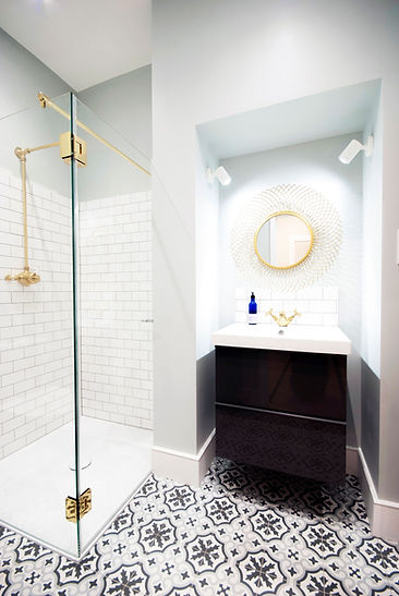 Windermere-modern-bathroom.jpg