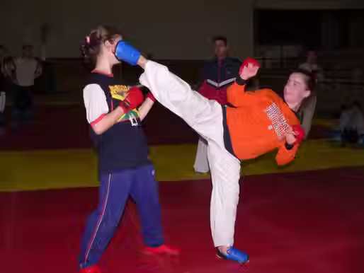 Spor Karate ve Dövüş Karate: Her Şeyi Değiştiren Zihniyet
