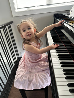 Aspiring pianist