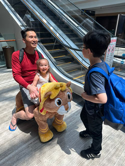 Entertaining ourselves in Singapore