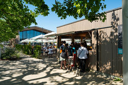 Essensausgabe Biergarten