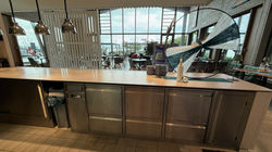 Theke in den Gastraum