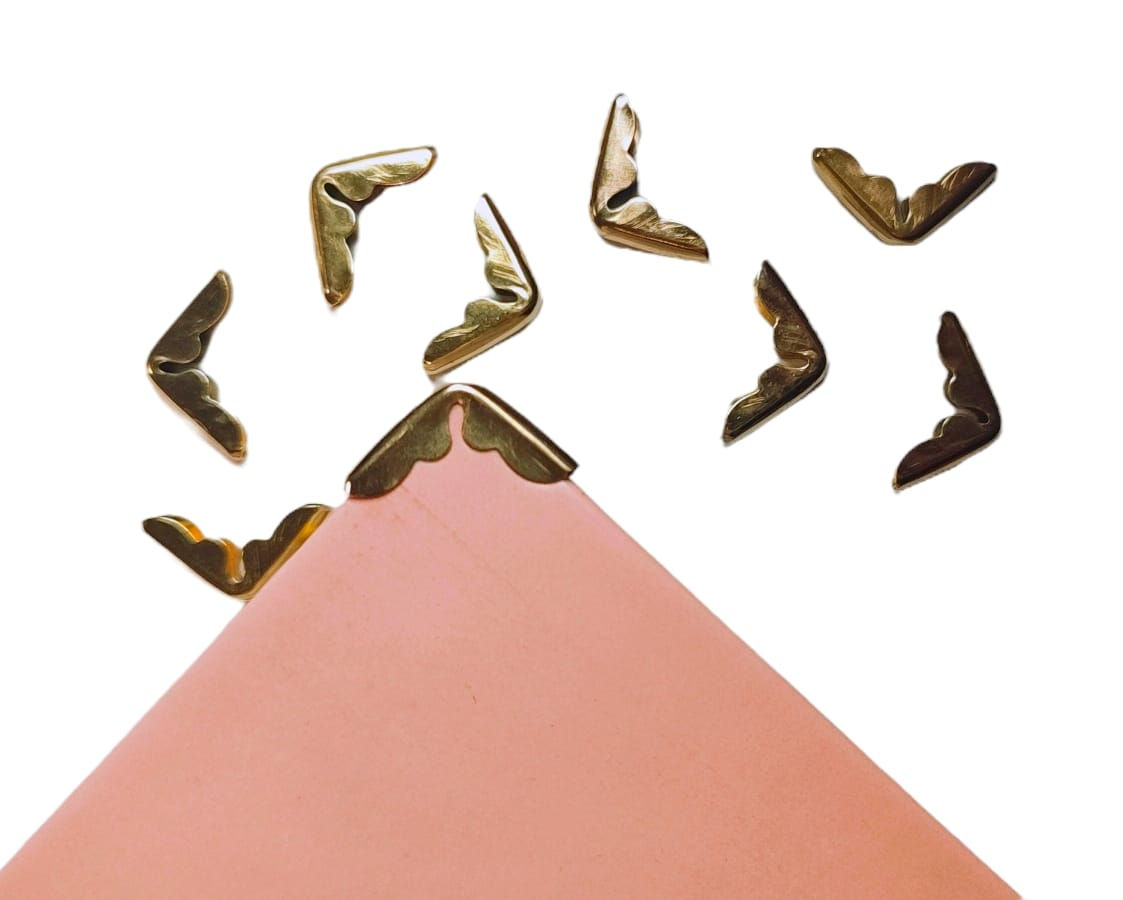 Esquinero Garigoleado Dorado - 40pzs - 1.40cm