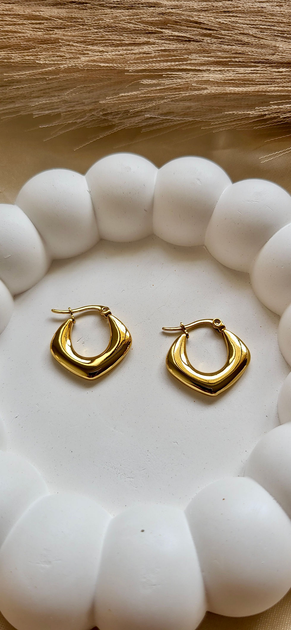Thumbnail: Anti Tarnish Earring