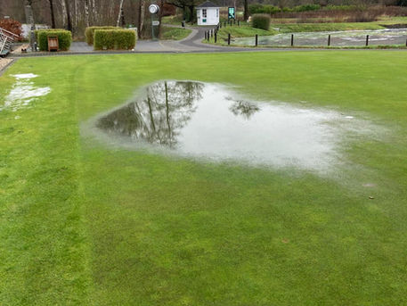 Platz wird am Samstag geöffnet Bahnen 7 und 8 bleiben gesperrt!
