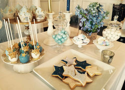 Main Deco Table Detail with Cookies