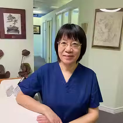 Sarah Yang at Acupuncture Clinic in Thornhill