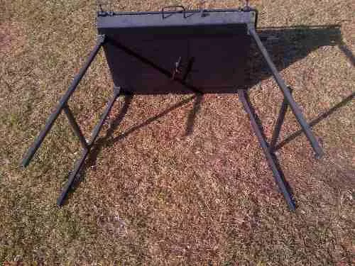 Miniatura: Asador Portátil Modelo Bronco (Ajuste de altura parrilla)