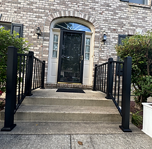 Residential Black Aluminum Railing.HEIC