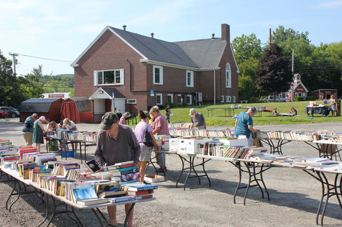 Lincoln Memorial Library book sale 2022
