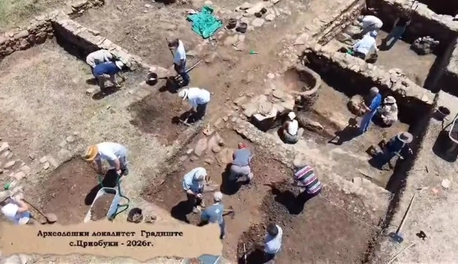 Македонско-американски тим археолози истражуваат на битолскиот локалитет Градиште