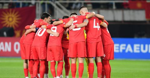 Кој ќе ги води фудбалерите на Македонија? Домашен стратег приоритет, дилема е договорот!