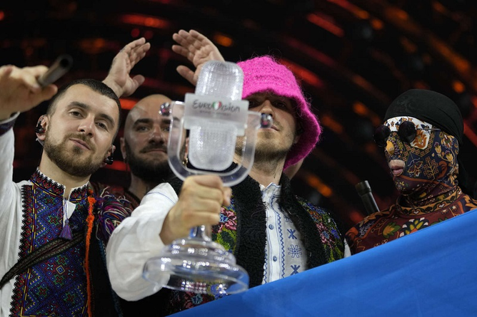 Дали гласањето на публиката ја претвори Евровизија во политичка платформа?