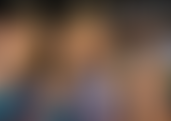 Џенифер Анистон јаде едно парче чипс кога е под стрес