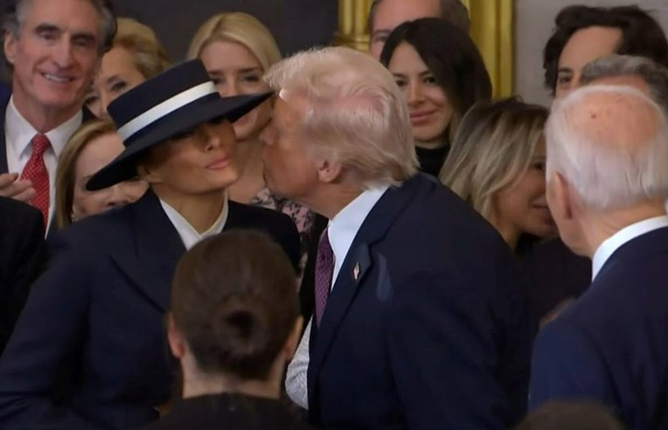 (Видео) На Трамп му пречеше шапката на Меланија, ѝ даде воздушен бакнеж во Капитол