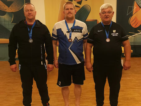 Selgusid maakonna meistrid Novuses